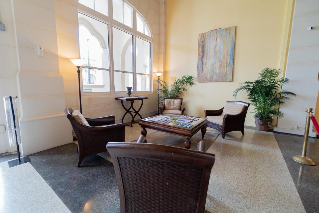 Palm Beach Island Condominiums Exterior foto